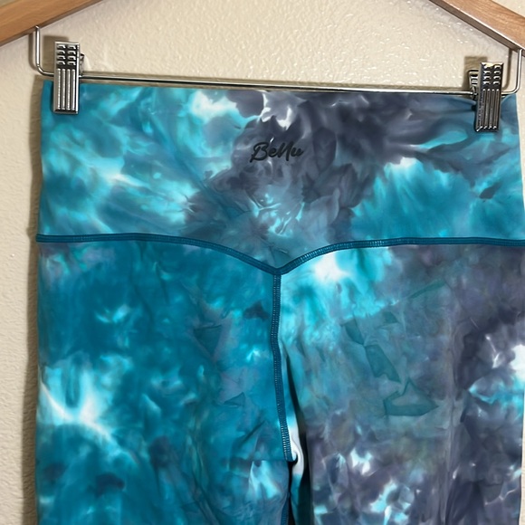 Teal Gray Tie-Dye Athletic Leggings - Picture 5 of 7